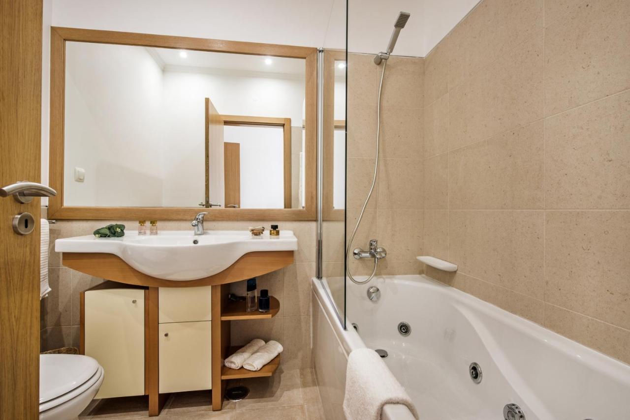 Modern And Spacious Two Bedroom Apartment カルヴォエイロ エクステリア 写真
